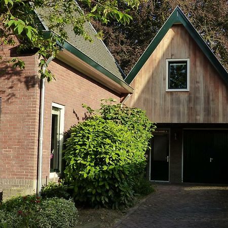 B&B Onder de rode beuk Dieren Eksteriør billede